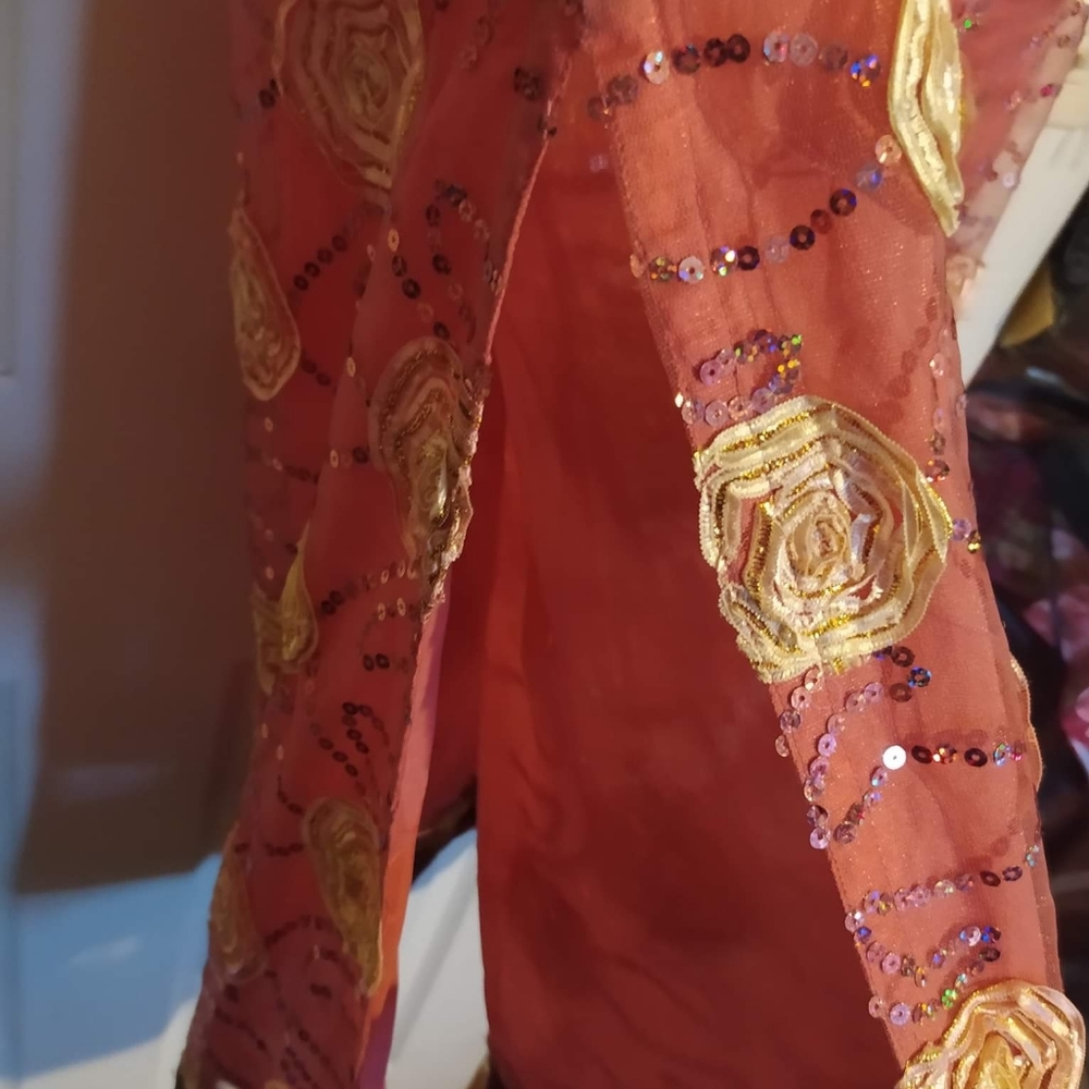 Dress - Picture 2 of 3